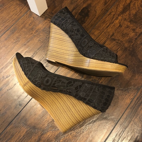 American Eagle Payless Wedges - Picture 3 of 8